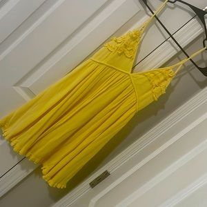 Fun yellow dress